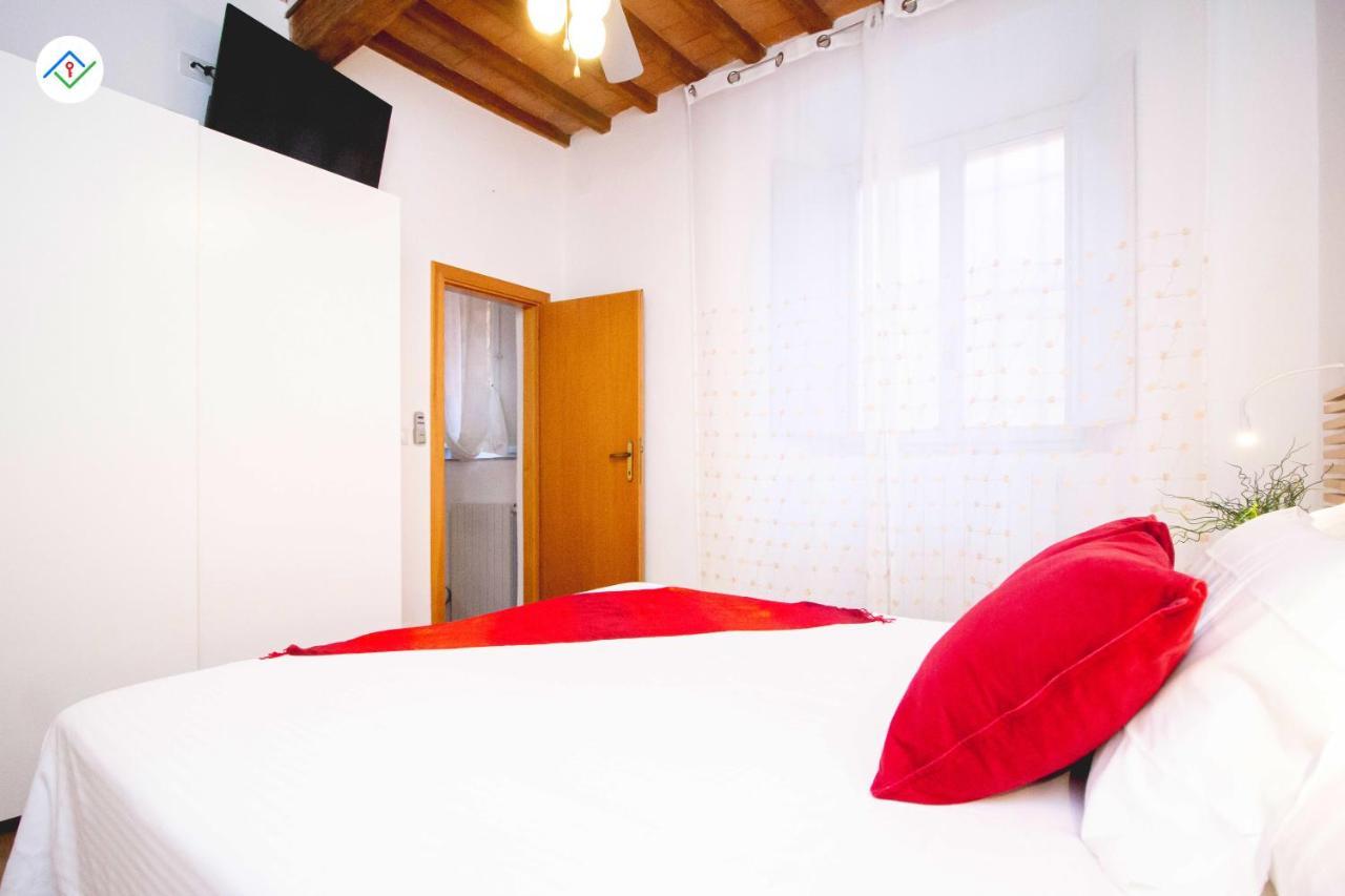 Pisa Tower Apartment Exterior foto